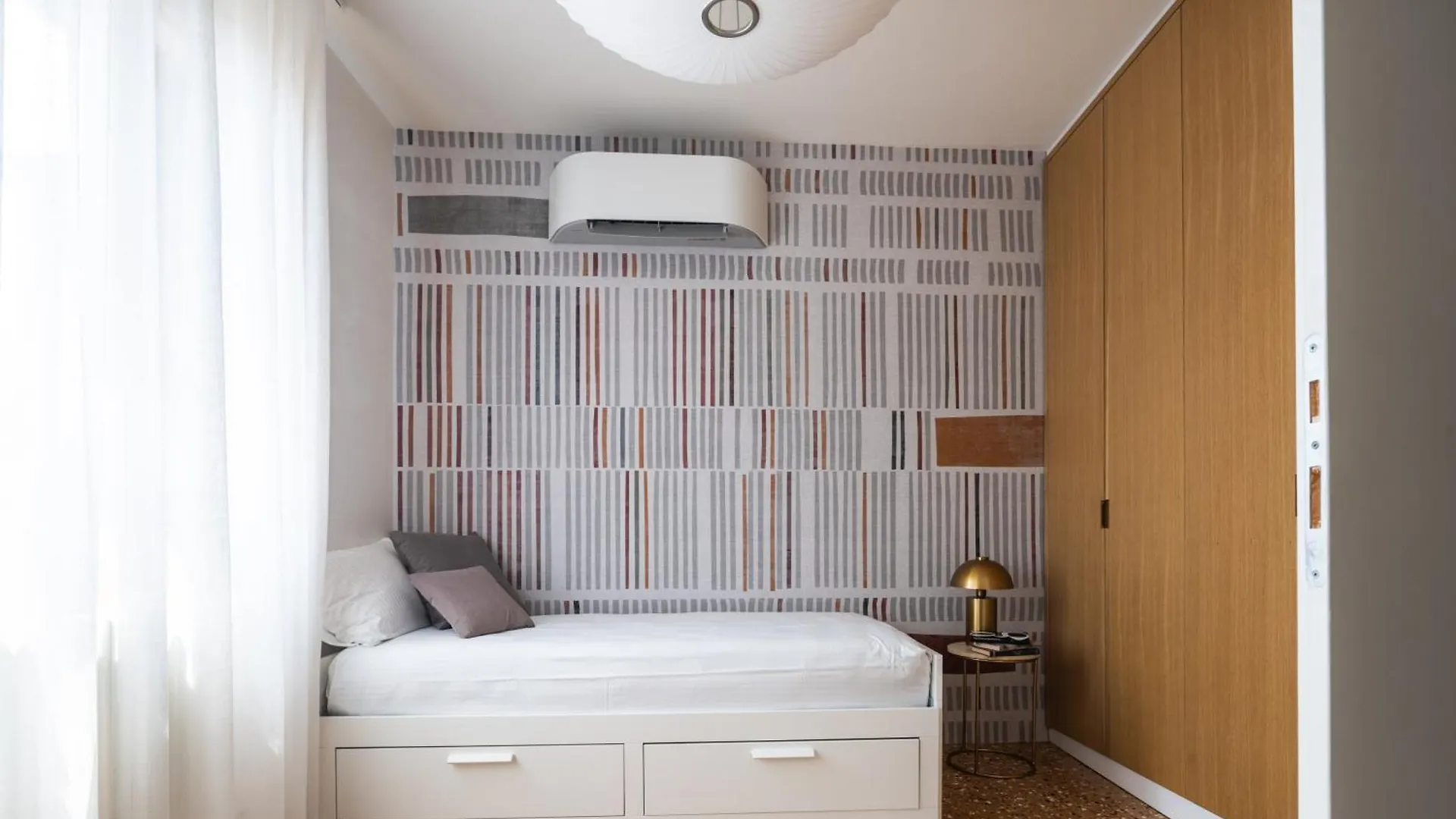 San Domenico Apartment With Garden View R&R البندقية